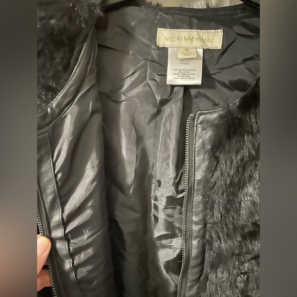 Nicki Minaj Faux Fur / leather vest - Picture 4 of 5
